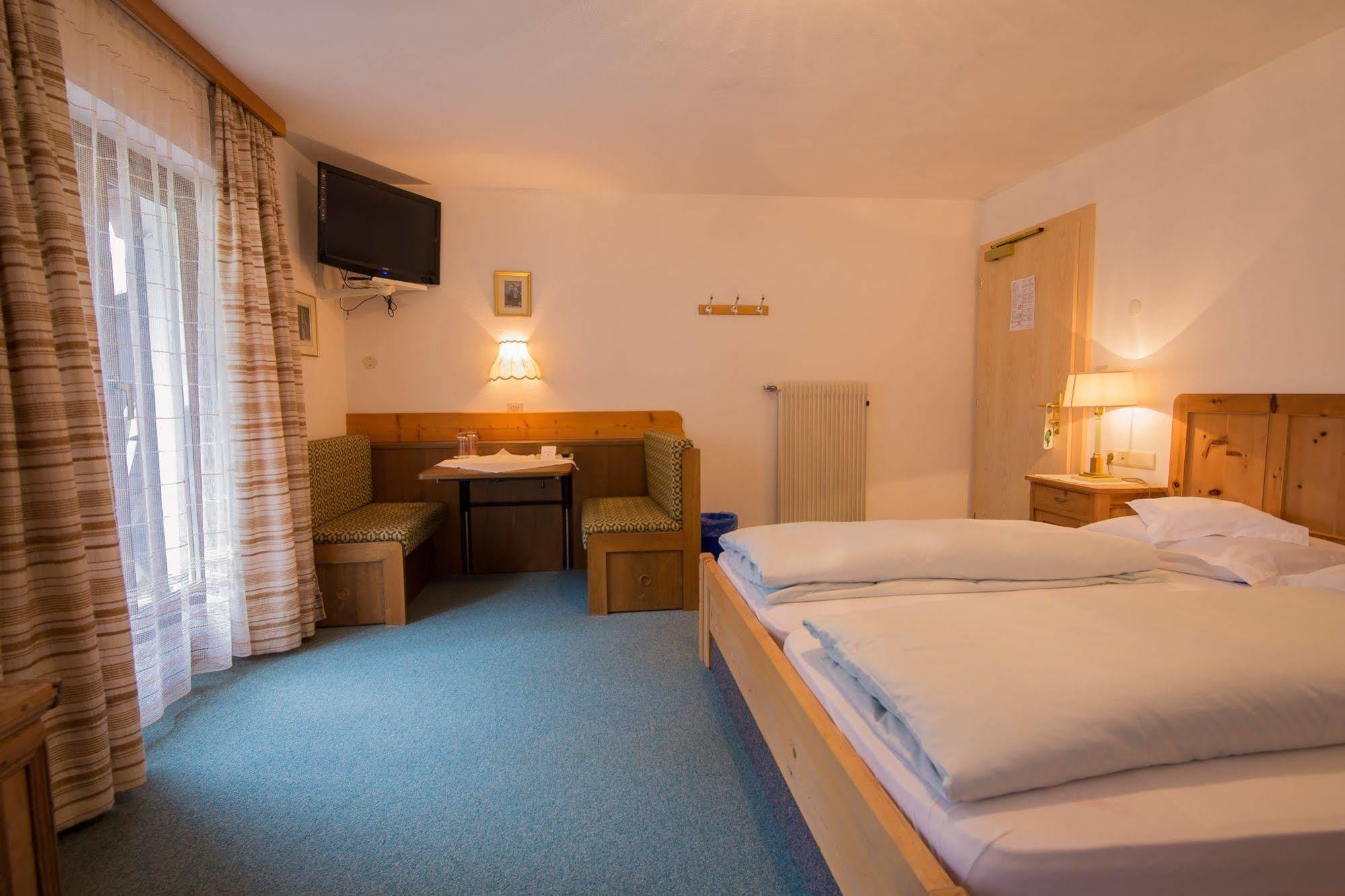 Hotel Alpenland Moso Kültér fotó